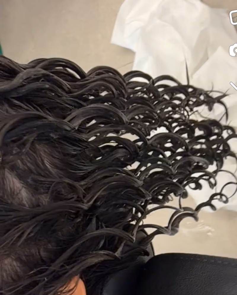 Curls Cave Salon