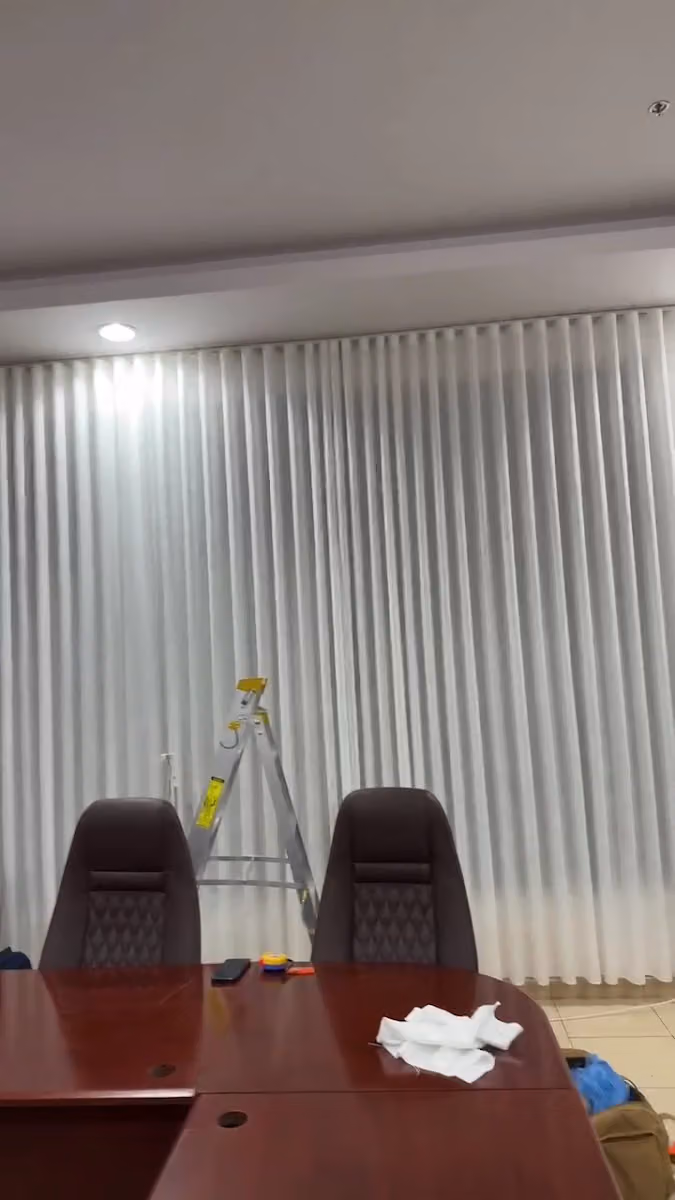 Curtain Maker and Sofa تفصیل و ترکیب ستائر و مجالس