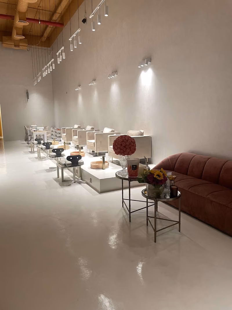 Cut and coat nail spa