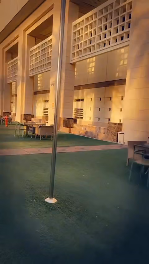 د.كيف كافيه