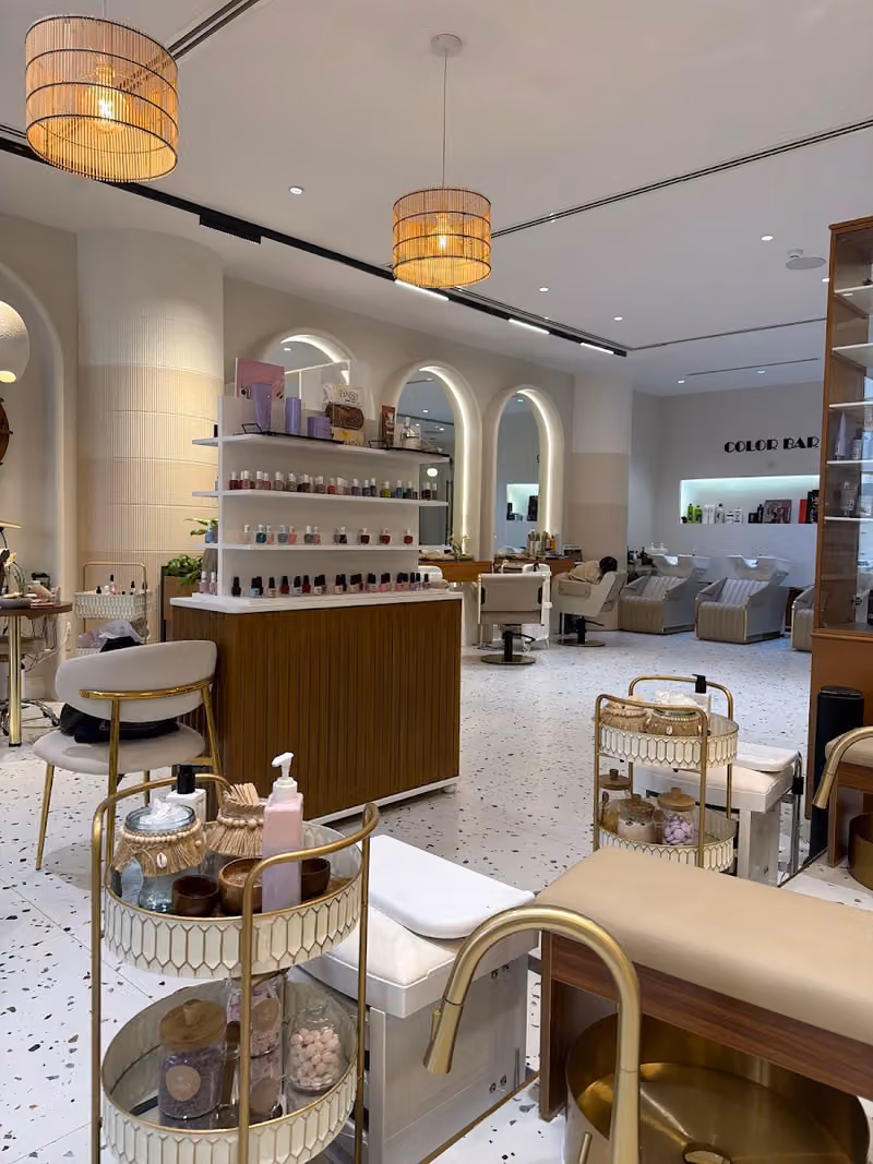 Daisy beauty salon and spa