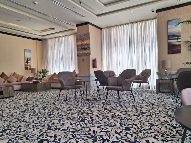 Dalin, Hotel