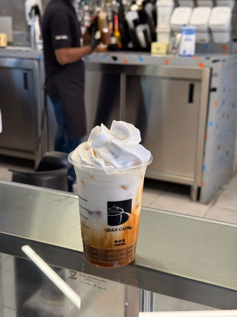 DAN CAFE