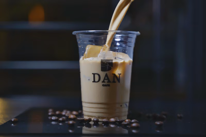 DAN CAFE