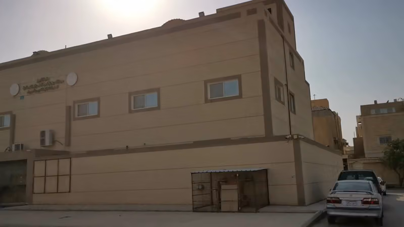 دار الشيخ عبد الله بن تركي الضحيان النسائية لتحفيظ القرآن الكريم بالعريجاء الغربية