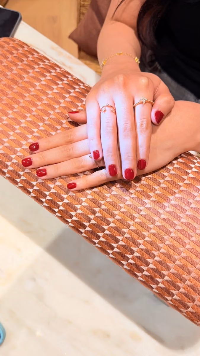 Day and Dawn Salon