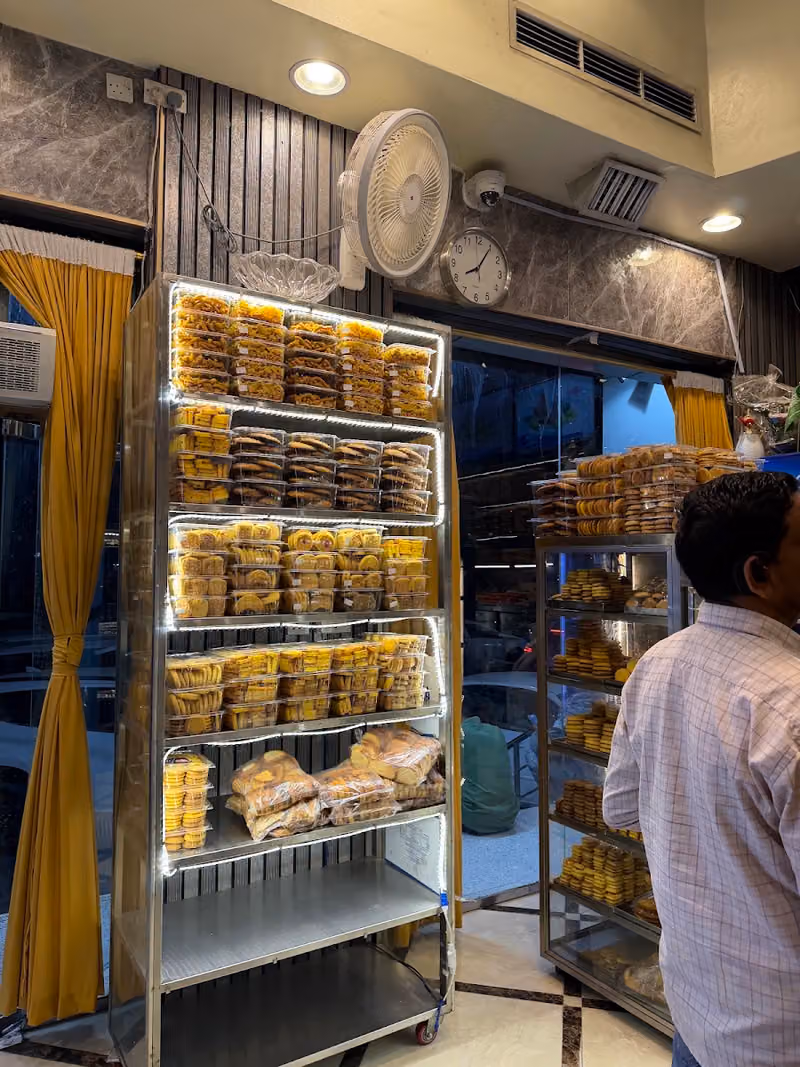 Deccan House - Sweets,Snacks & Bakery