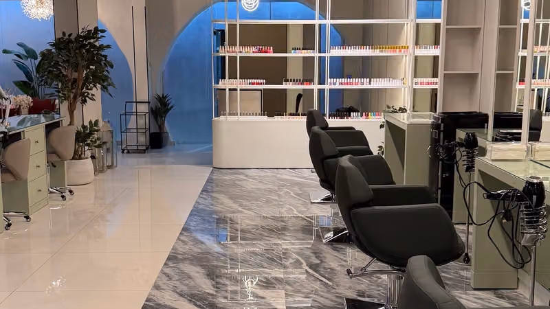 Dee Beauty Salon صالون دي بيوتي للجمال