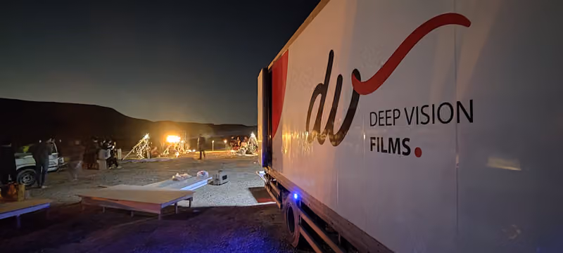 Deep Vision Films | (عمق الرؤية (معدات تصوير سينمائي