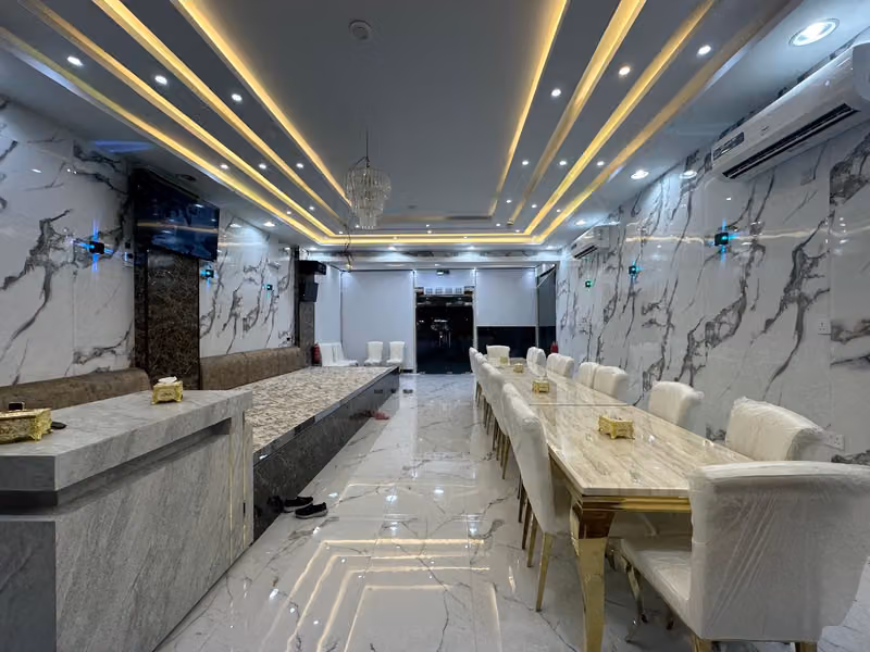 DESI ZAIQA Restaurant مطعم فرحة الجائع (Pakistani/Indian/Arabic)