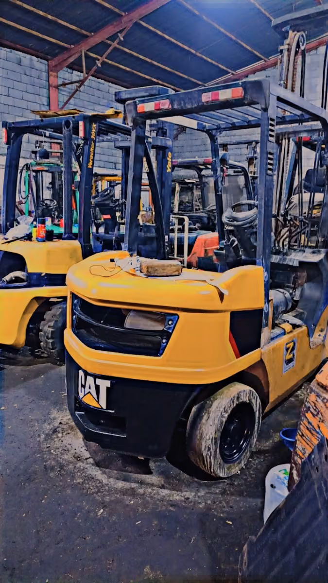 Desiel ForkLifter WorkShop