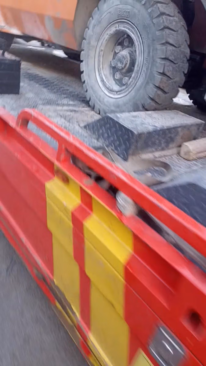 Desiel ForkLifter WorkShop