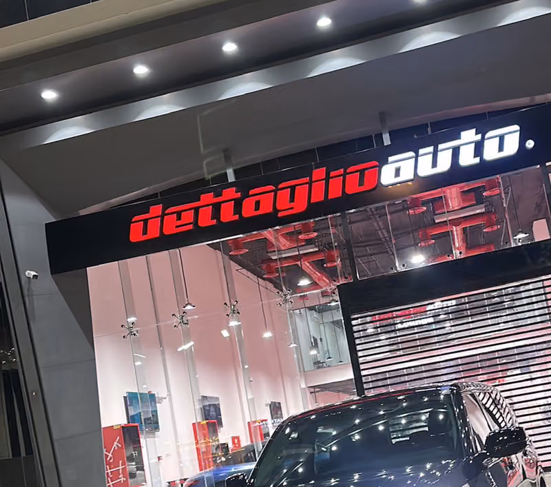 Dettaglioauto l ديتاليواوتو