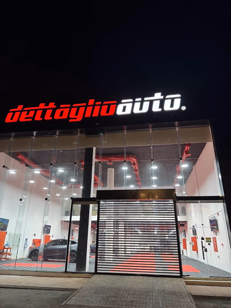 Dettaglioauto l ديتاليواوتو