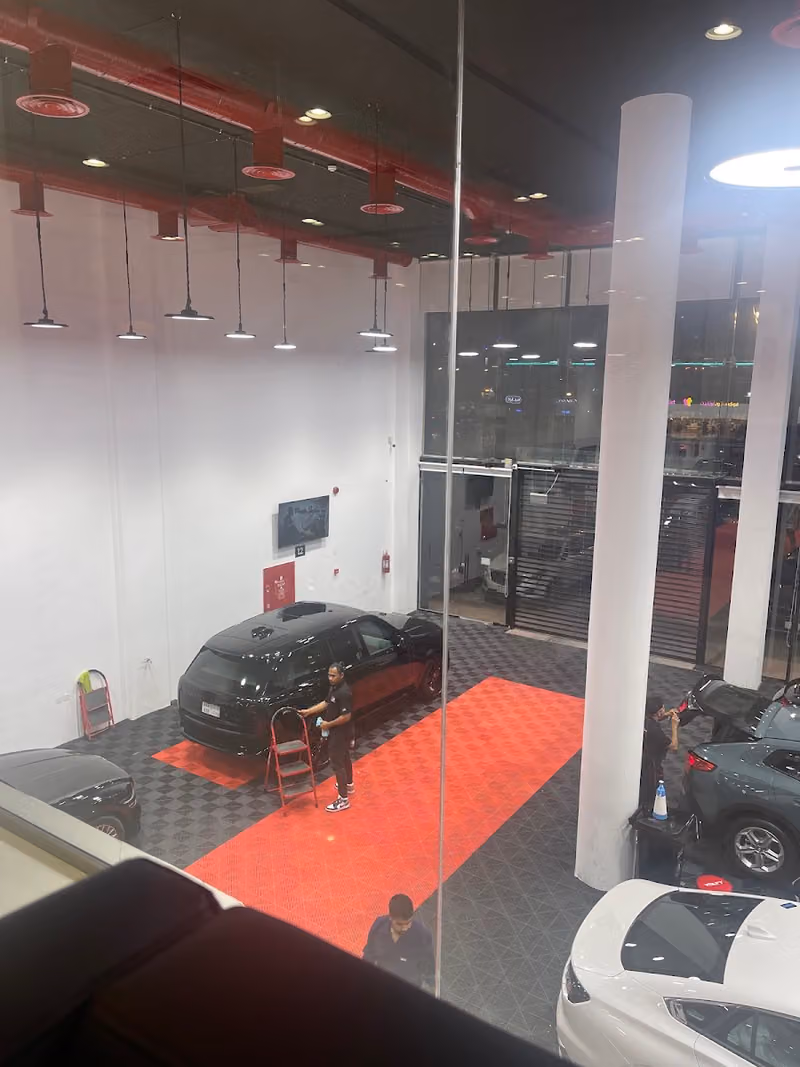 Dettaglioauto l ديتاليواوتو