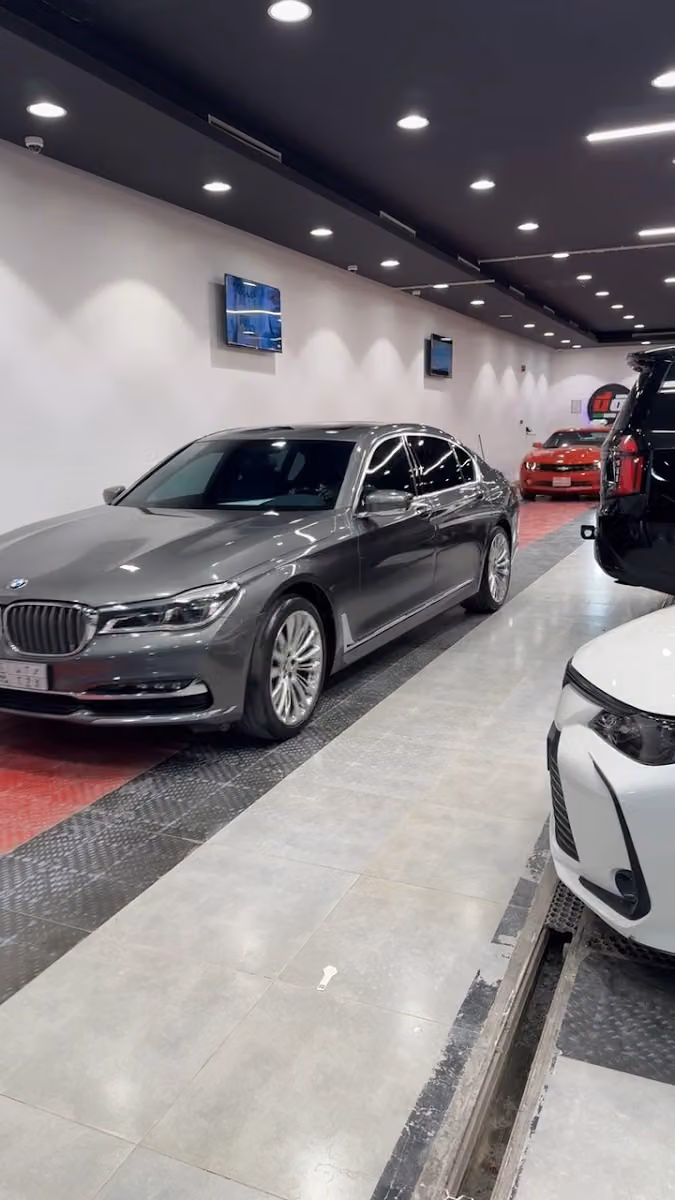 Dettaglioauto l ديتاليواوتو