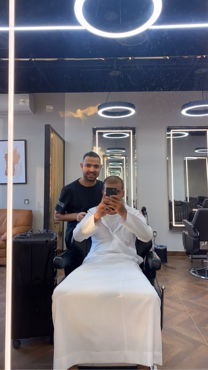 ذا ارتيست للحلاقة - The Artist Barbershop