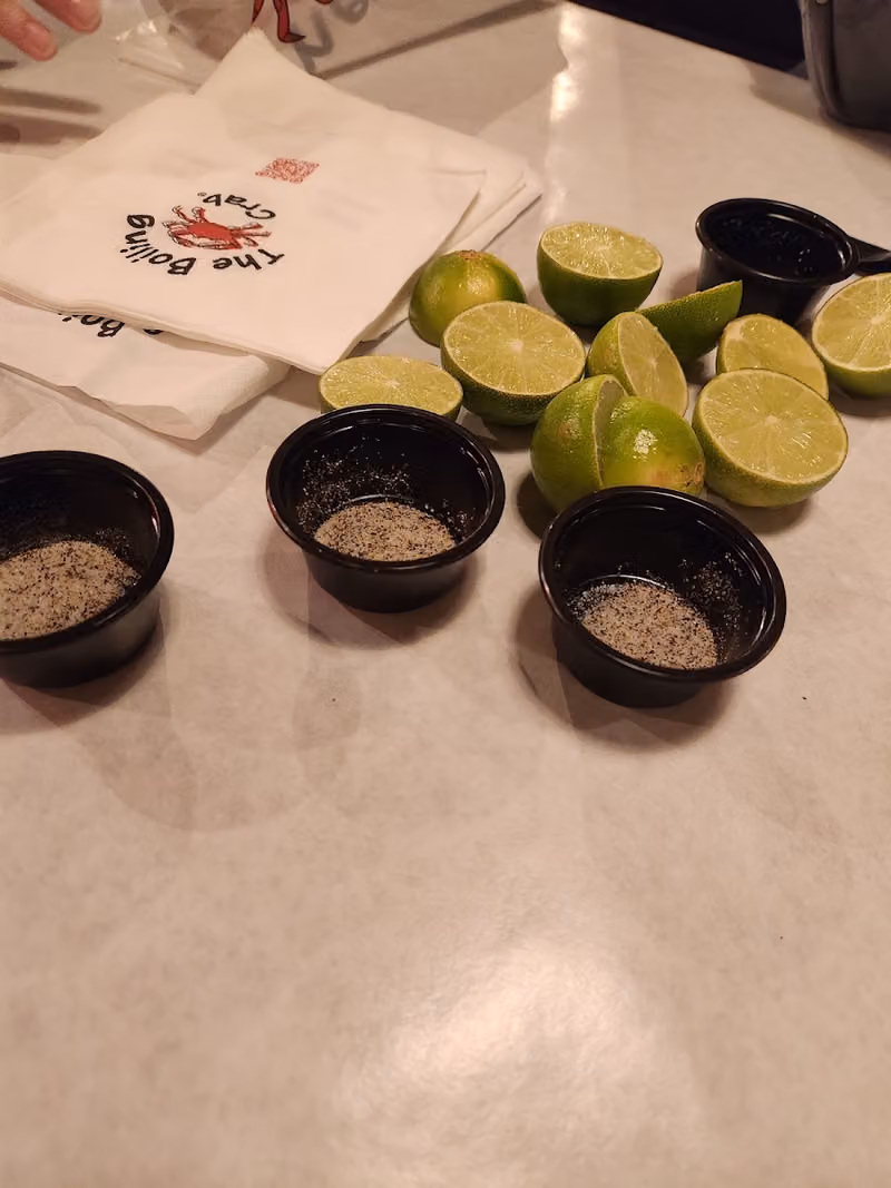 ذا بويلينق كراب | 🦀 The Boiling Crab‏
