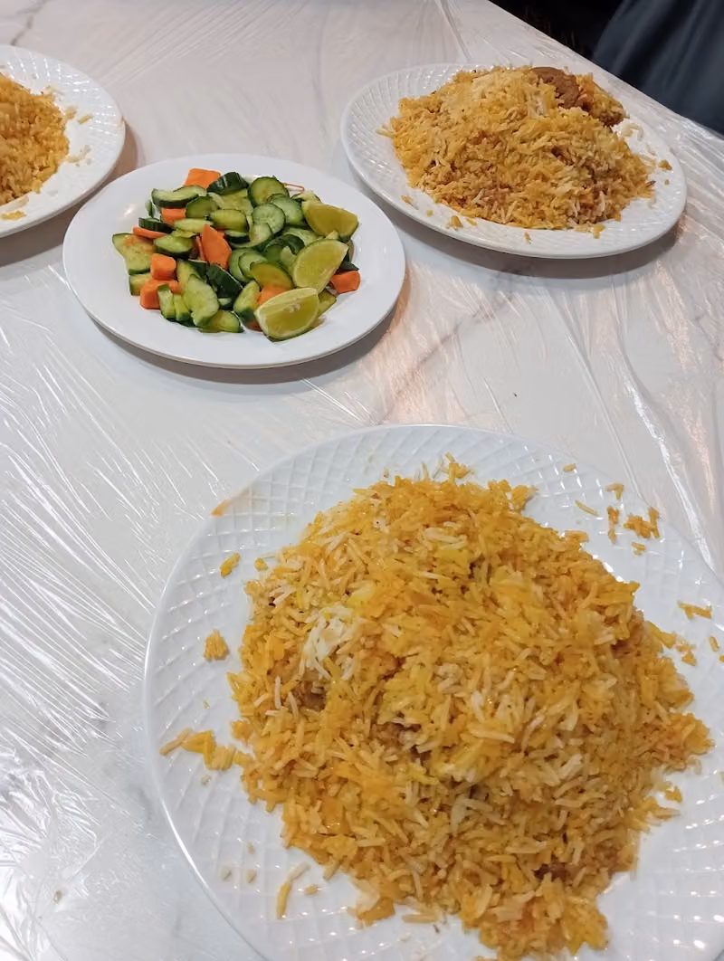 Dhaka Mirpur Hotel & Restaurant