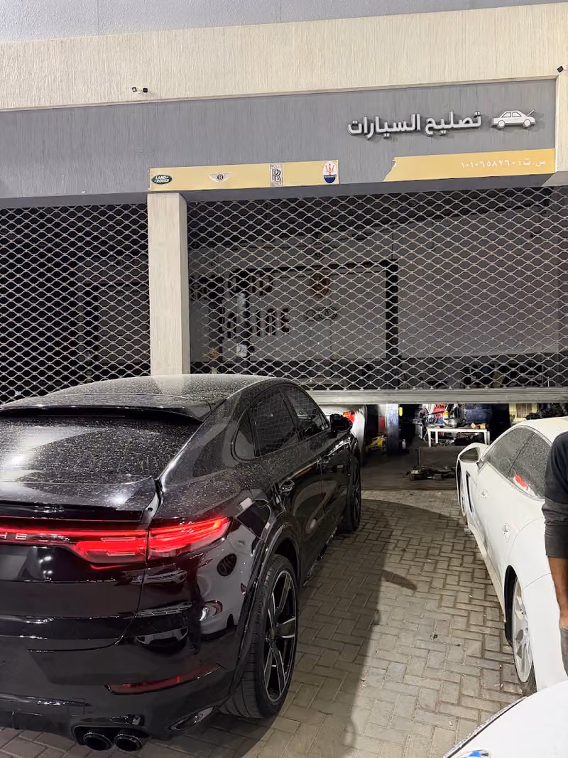 DIAMOND ENGINE GARAGE مركز المحرك الماسي لصيانه السيارات الالمانيه