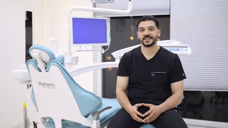 دكتور محمد يسرى | استشارى زراعة الأسنان | جراحة الوجه والفكين