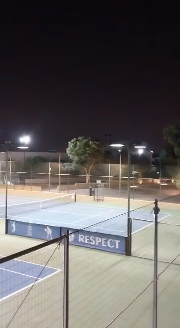 DQ TENNIS & PADEL CENTER