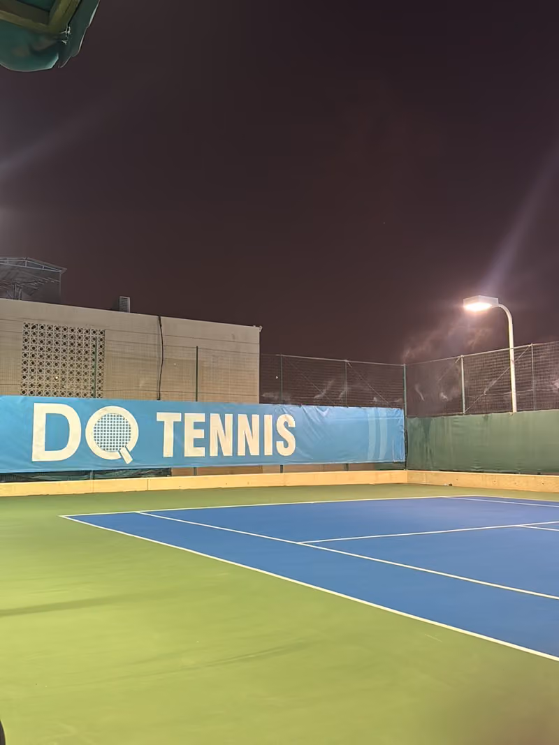 DQ TENNIS & PADEL CENTER