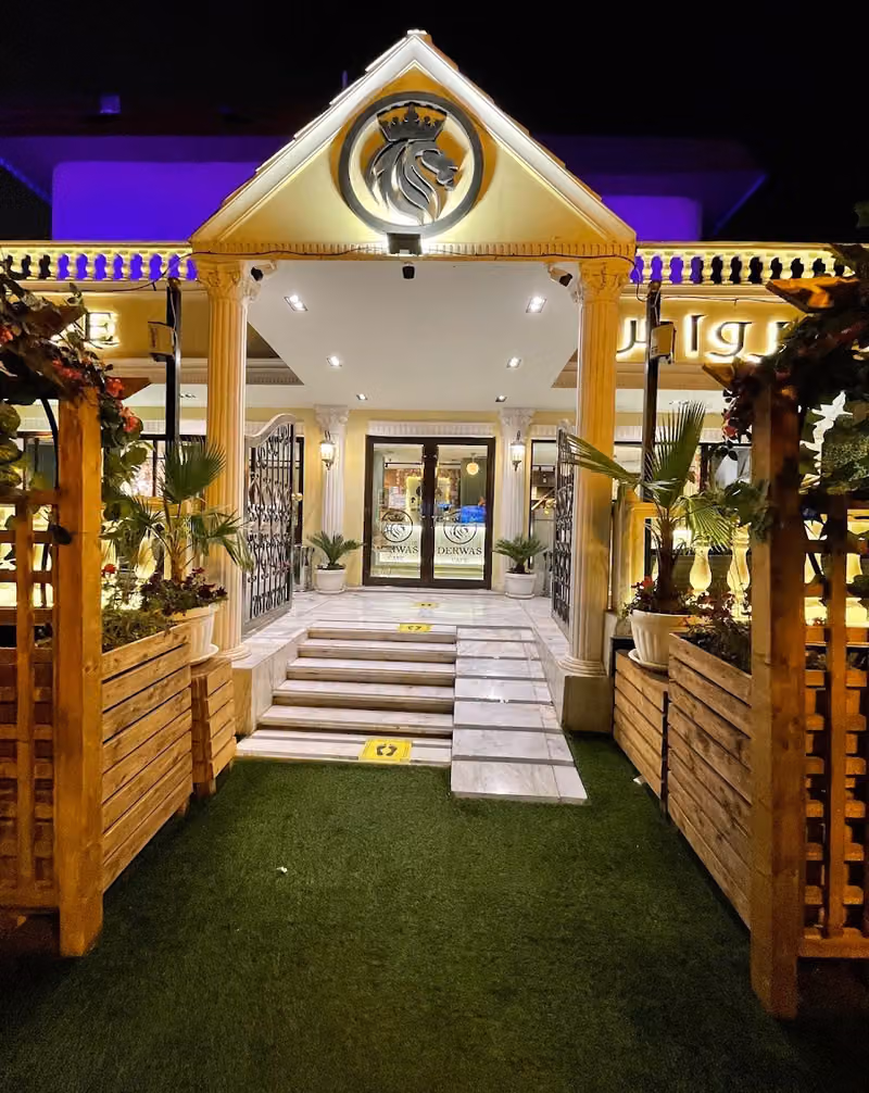 DERWAS CAFE