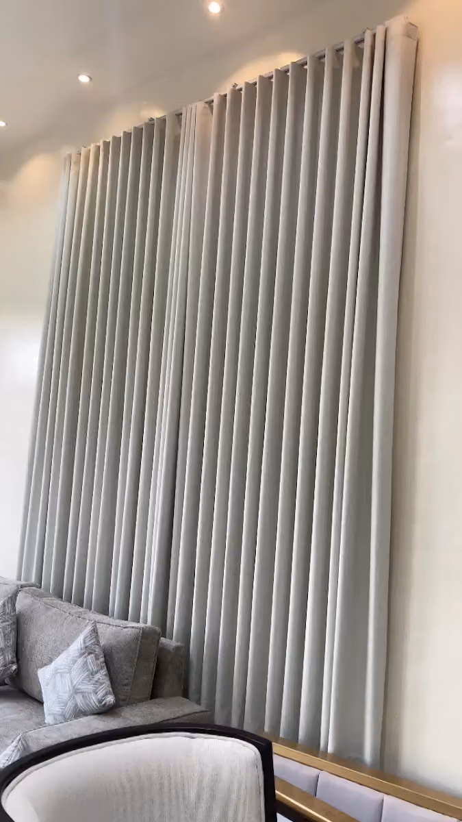 ديكور تاج كنب وستائر