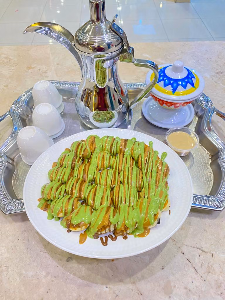 ديوانية الهدب