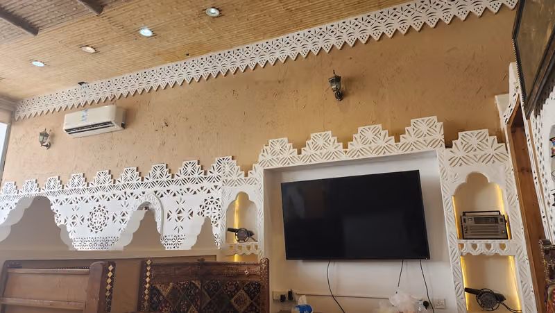ديوانيه التاسعه للقهوه العربيه