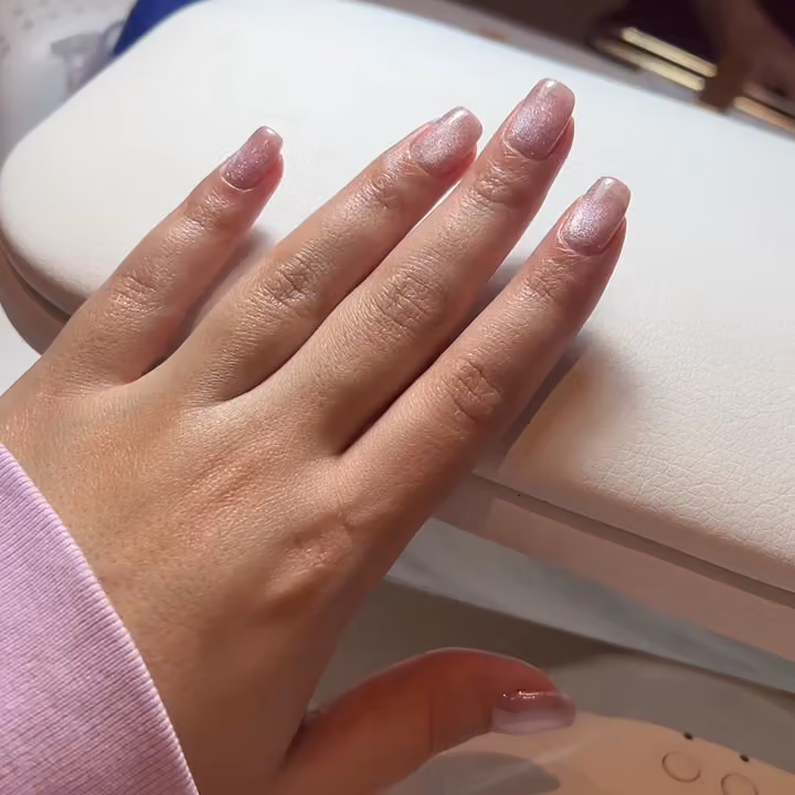 Eleven Wishes Salon صالون ايلفين ويشز