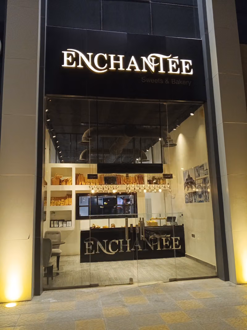 EnchAntee Bakery