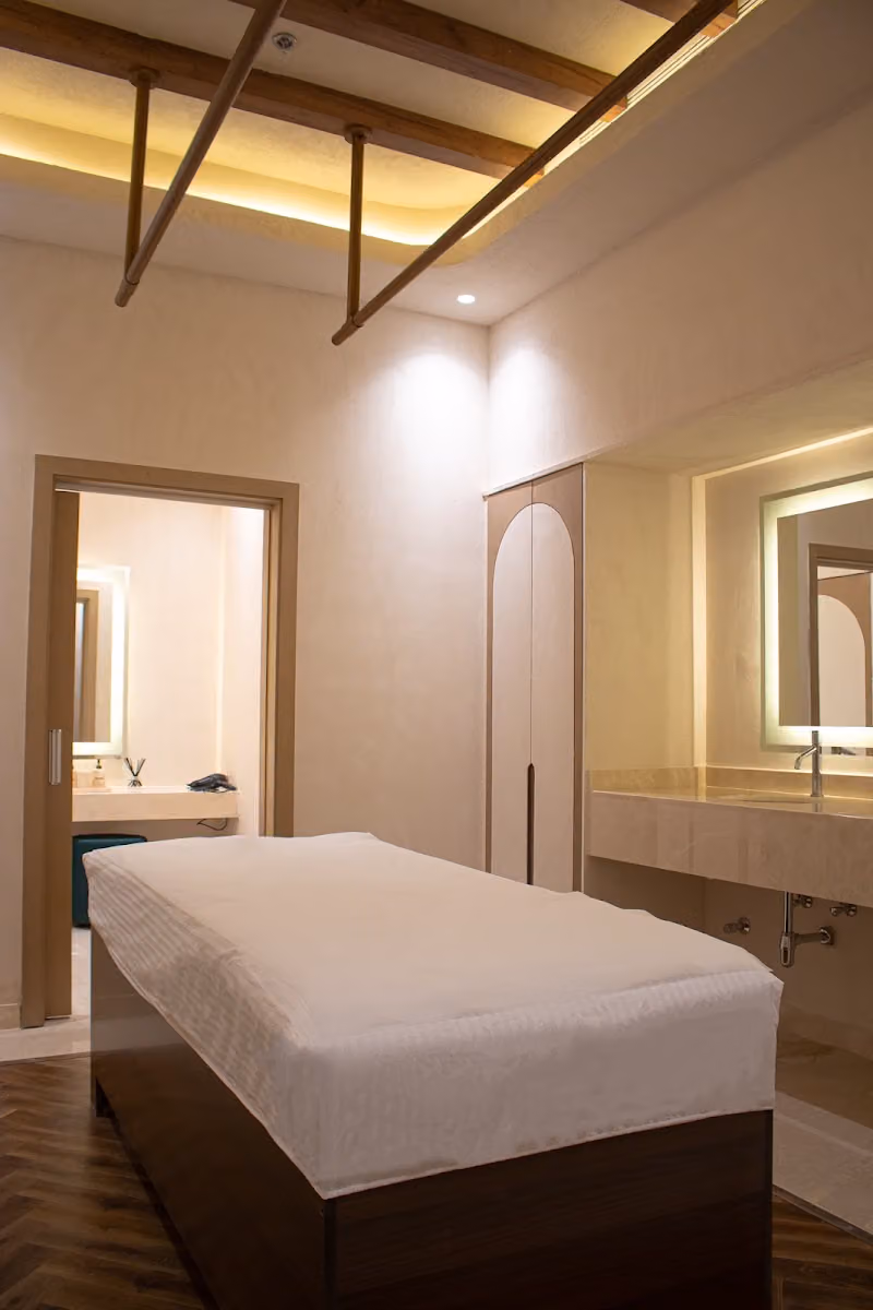 Escape spa | اسكيب سبا فرع العليا التحلية