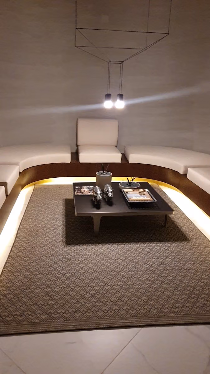 Escape spa | اسكيب سبا فرع الصحافة طريق الثمامة