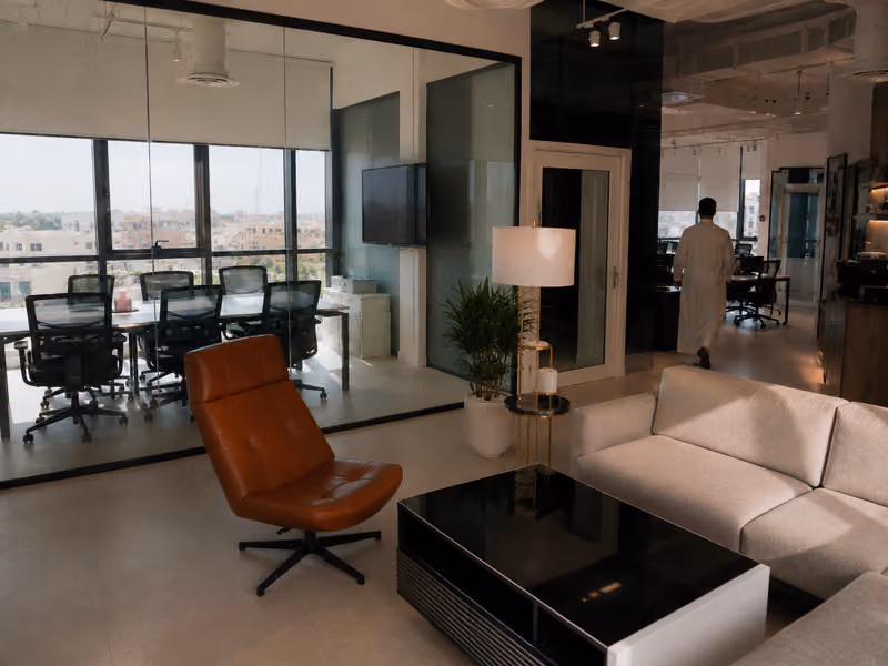 Evaro | Brand Consulting Riyadh
