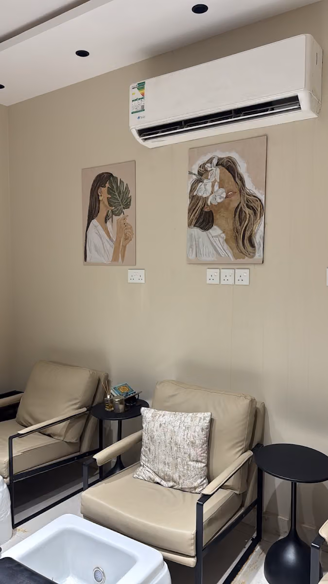 EVORA BEAUTY &SPA صالون ايفورة