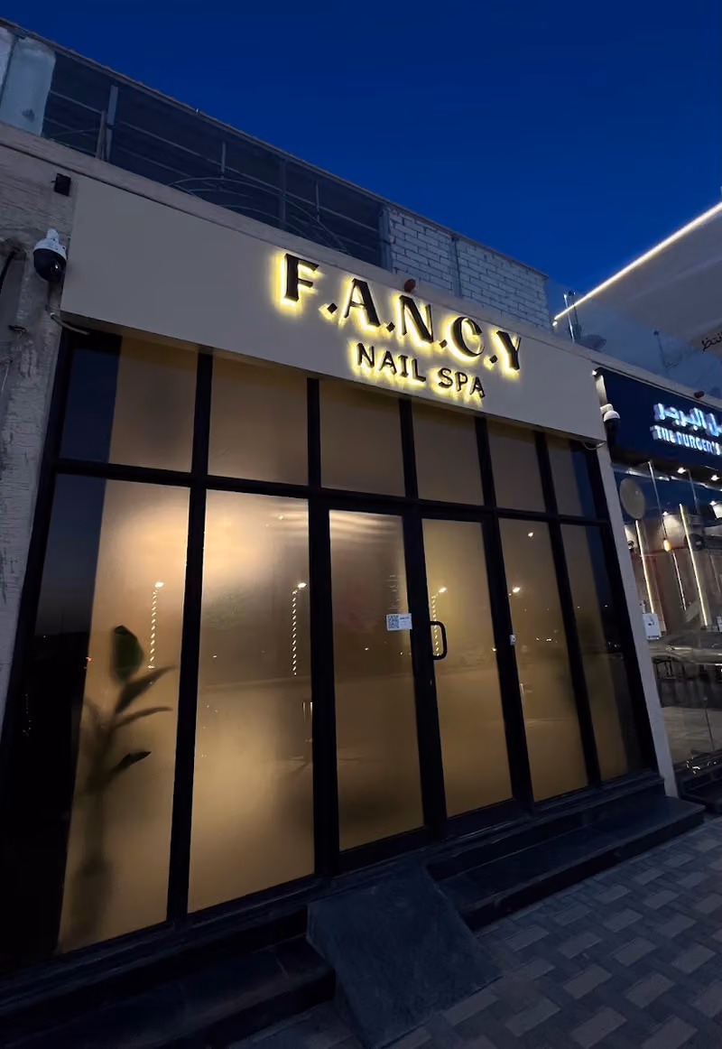 F.A.N.C.Y nail.spa