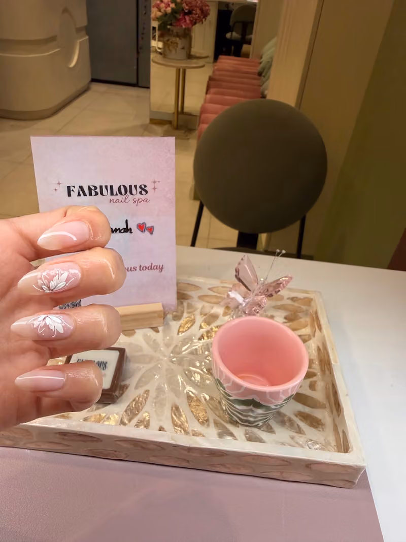 Fabulous Nail Spa - فابيولوس نيل سبا