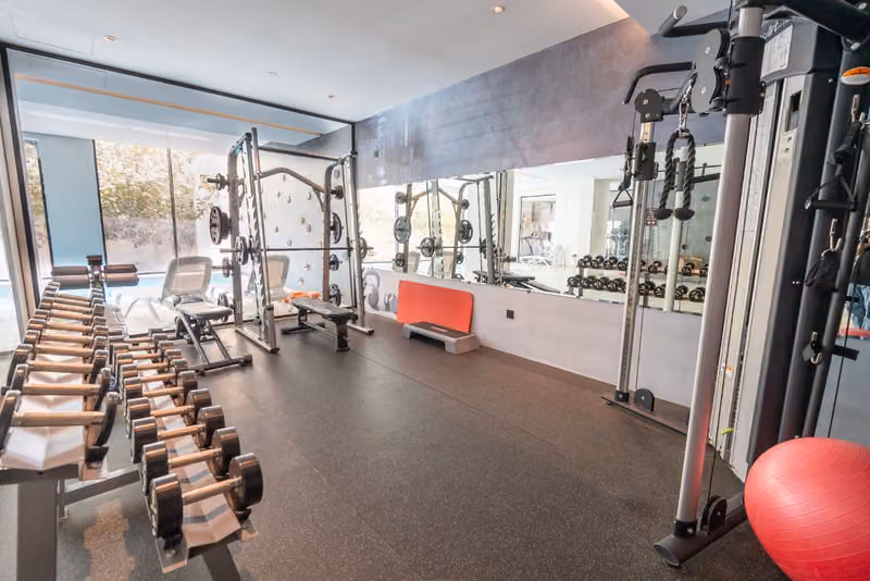 FIGYM