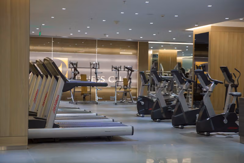 fitness center (جيم فندق التنفيذيين)