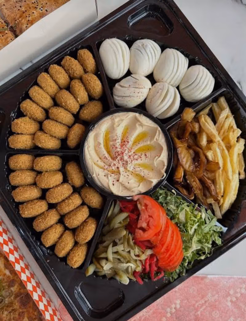 فلافل تاج عرفه