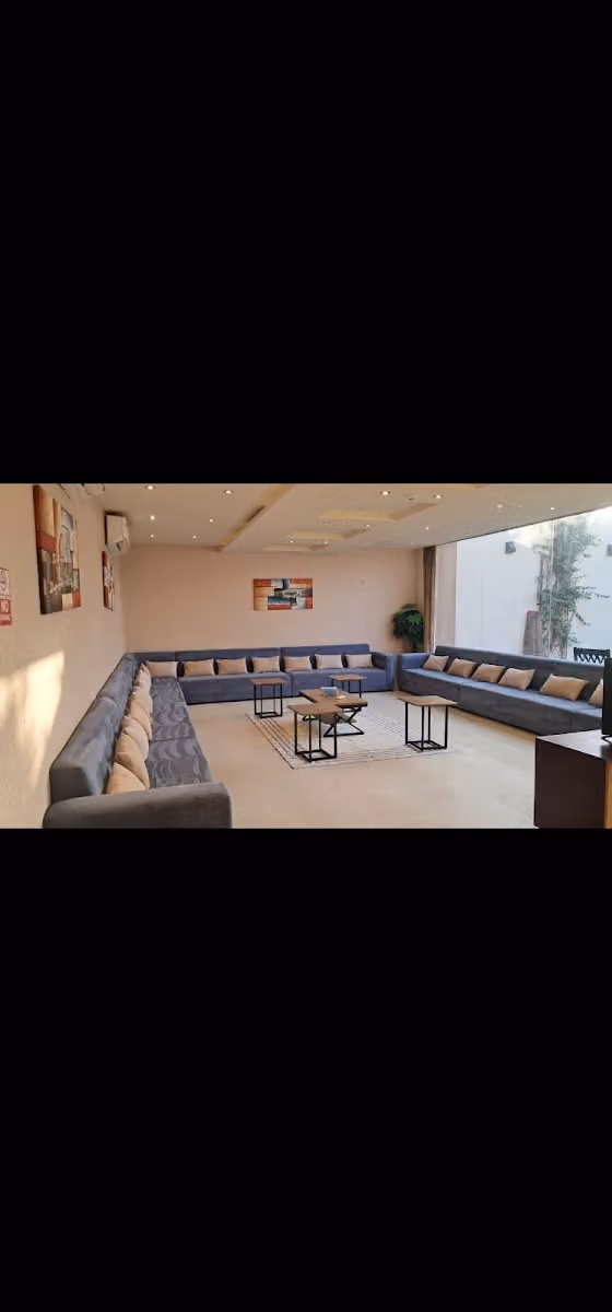 فلل انتولا