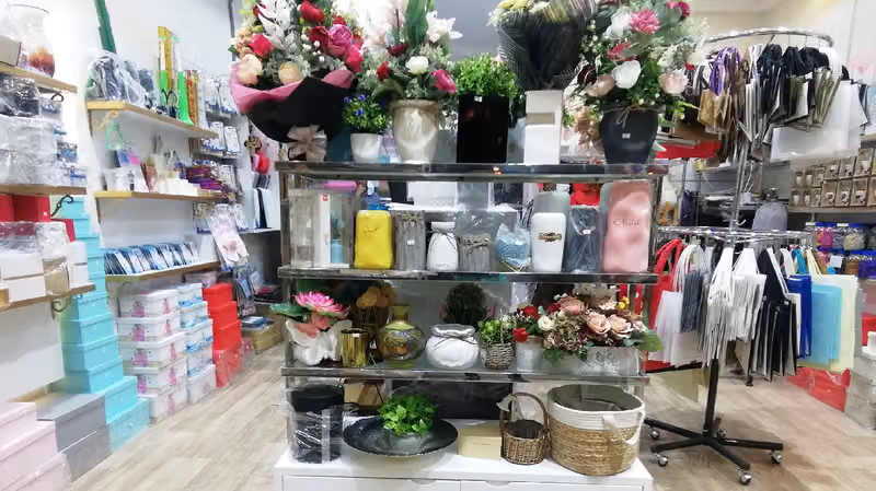مركز وردة هدايا تغايف