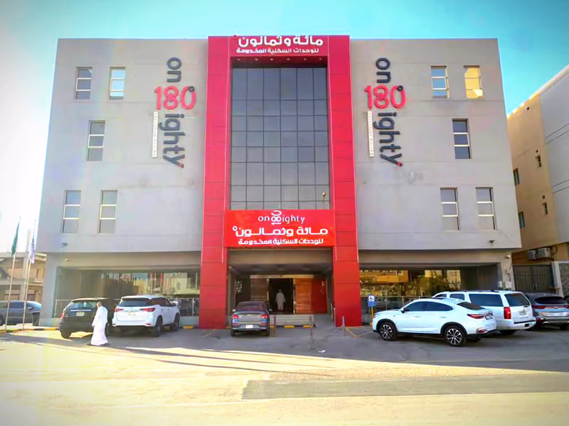 180 Degrees Hotel