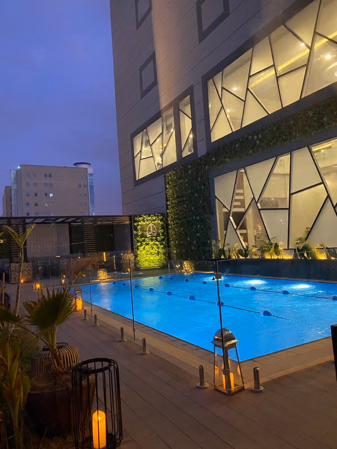 Ayan Hotel & Suites فندق واجنحة ايان