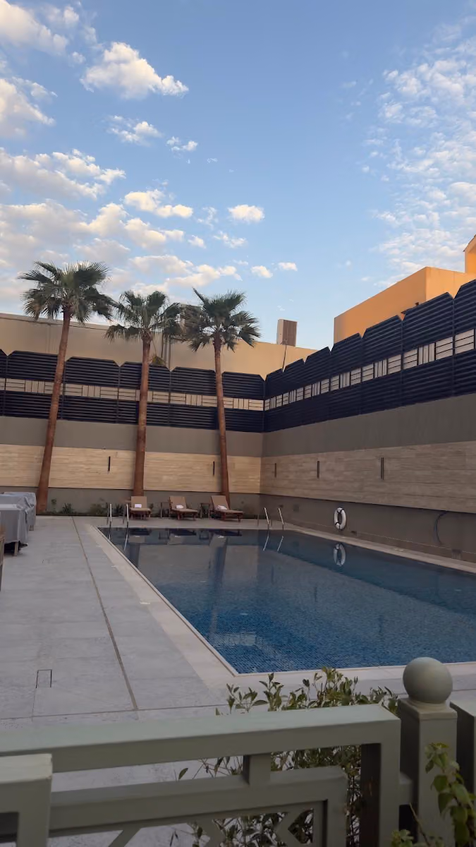 فندق ازارا Azara Hotel