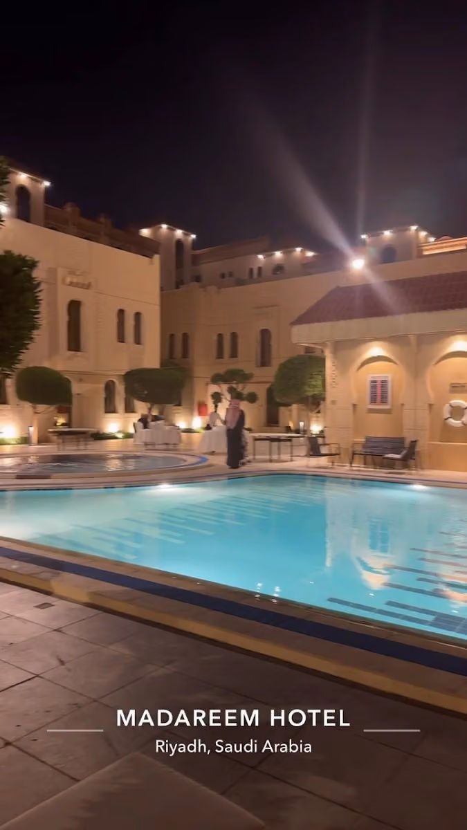 مداريم كراون بوابة 10