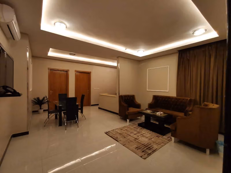 فندق نانيس