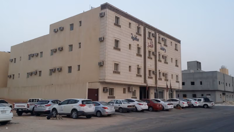 فندق نزل العز